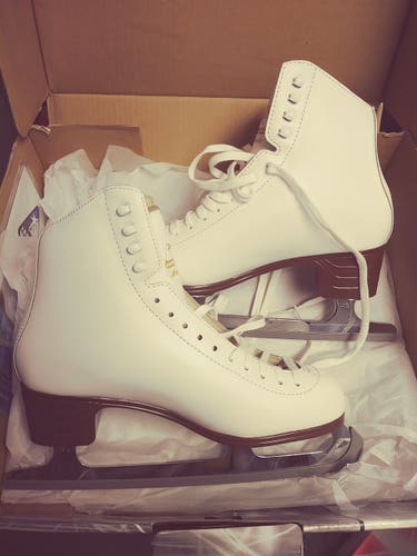 White Figure Skates New Jackson Ultima JS1790 Size 10