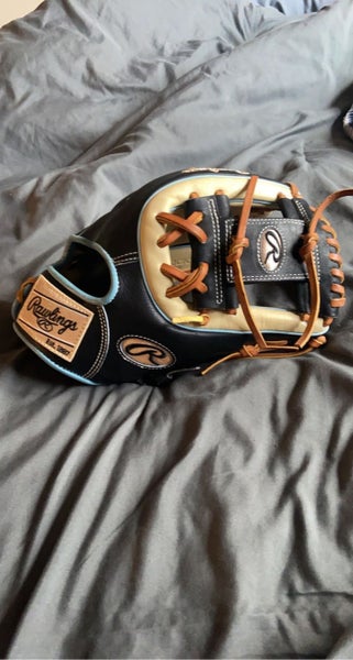 Infield 11.75" Heart of the Hide Baseball Glove
