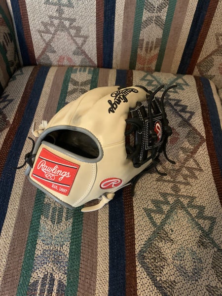 9.5" Heart of the Hide Trainer