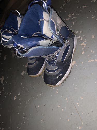 Unisex Size 12 (Women's 13)  Snowboard Boots