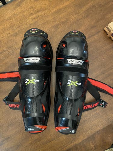 Used Bauer Vapor 2X Pro Shin Pads