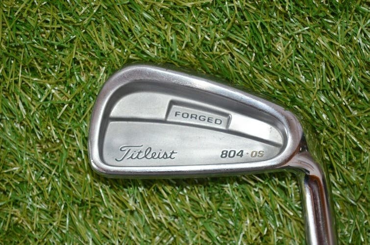 Titleist 	804 OS Forged 	6 Iron 	Right Handed	37.5"	Graphite	Regular	New Grip
