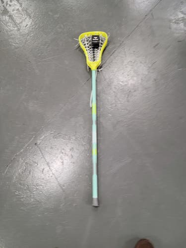 New Brine Dynasty Rise Womens Complete lacrosse stick