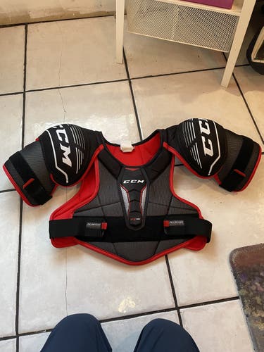 Senior Medium CCM JetSpeed FT350 Shoulder Pads