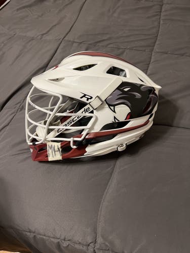 White Adult Player's Cascade R Helmet