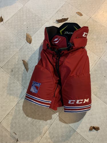 Used CCM custom hockey pants ncdc cjr