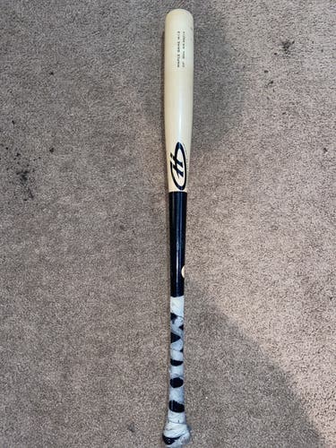 Wood (-3) 30 oz 33" Bat