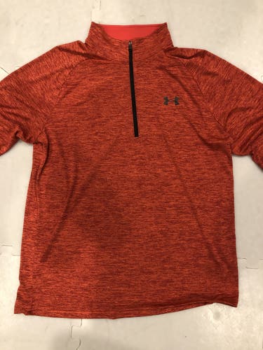 Red Used Large Under Armour Thin Quarter Zip