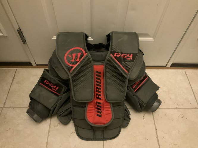 Goalie Chest Protector Senior Used Small Warrior Ritual G4