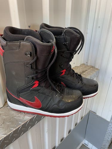 Nike Vapen Snowboard Boots 11.5