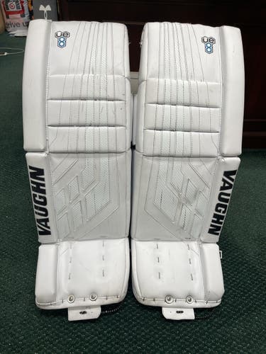 White Intermediate 30"+ 2” Vaughn Velocity VE8 Goalie Leg Pads