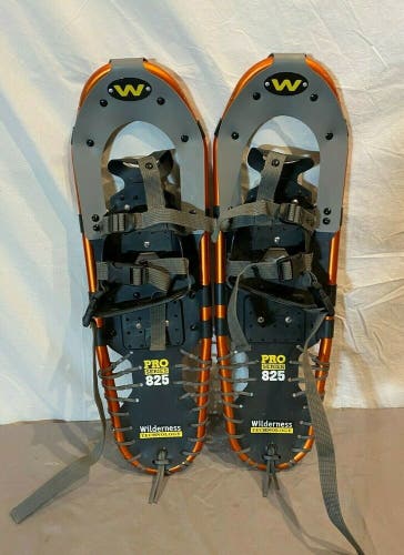 Wilderness Technology Pro Series 825 8" x 26" Aluminum Framed Snowshoes GREAT