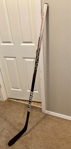 Senior Right Handed 77 Flex P92 Curve Vapor Hyperlite Hockey Stick