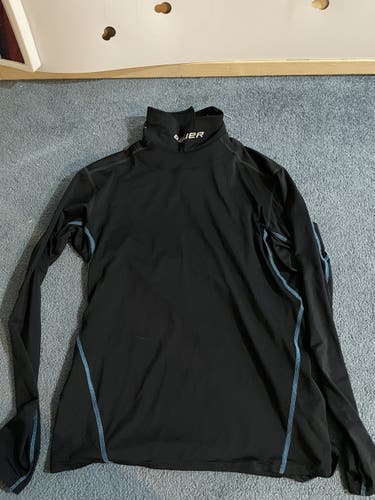 Black Used Senior Bauer Core Neckprotect Senior Long Sleeve Top - Small