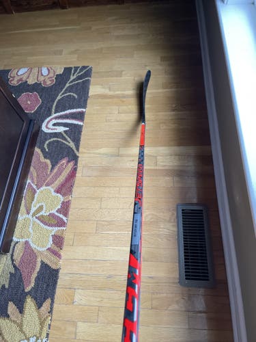 New Left Hand Toe Pattern JetSpeed Ft4 Hockey Stick