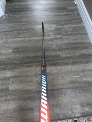 Used Right Handed Heel Pattern  Covert QR Edge Hockey Stick