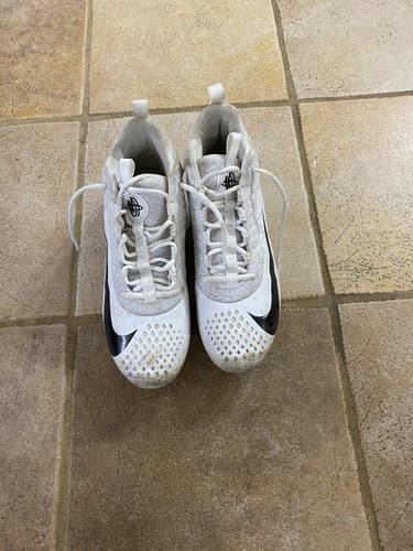 White Adult Used Men's Size 9.5 (Women's 10.5) Nike High Top Alpha Huarache 6 Pro