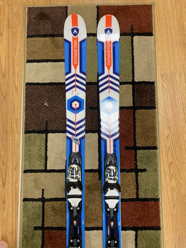 178cm Dynastar Serial Twin tips with bindings