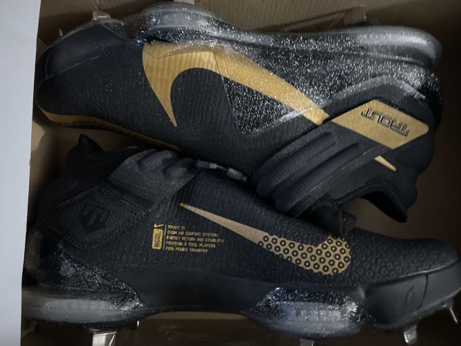 Black Men's Metal High Top