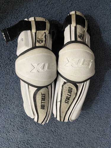 Used Large STX Stallion 500 Arm Pads