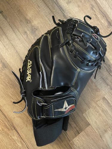 Catcher's Glove Used Adult All Star Right Hand Throw CM3000SBK 33.5"