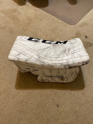 White Senior Used CCM Regular Premier II Pro