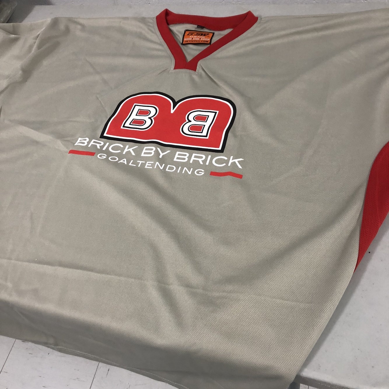 Scored this for 35 bucks. Goalie cut. : r/hockeyjerseys