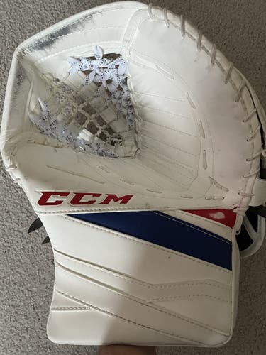 CCM extreme flex 3.9 goalie glove