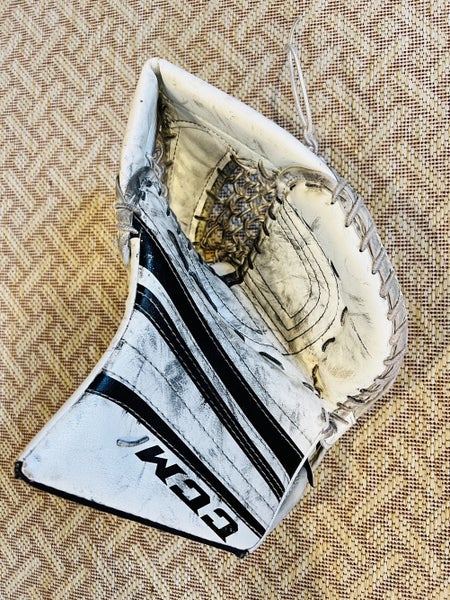 CCM Jr Goalie Glove