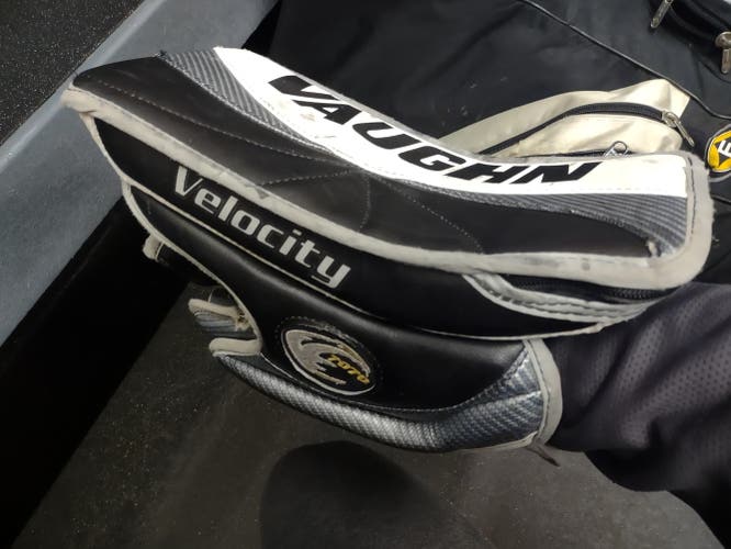 Black Senior Used Vaughn Regular Velocity 7070