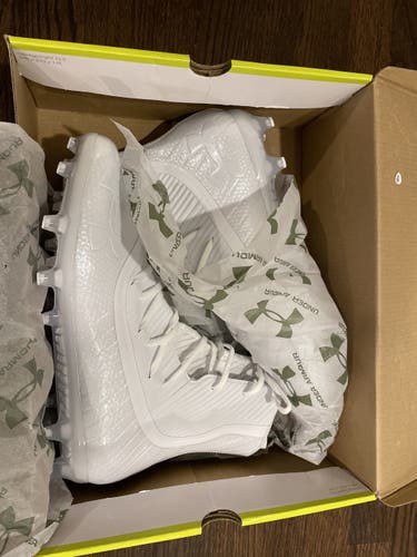 New Men's Size 10.5 (W 11.5) Cleats Under Armour Highlight