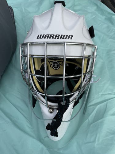 Like New: Senior Warrior Ritual R/F1 Goalie Mask