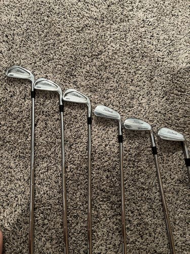 Titleist 716 4-6 CB/7-9 MB Iron Set X100