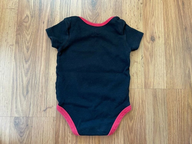 New England Patriots #00 NFL FOOTBALL SUPER AWESOME Sz 0-3 Months Baby Body  Suit | SidelineSwap