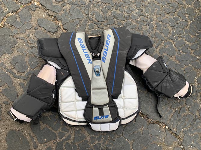 Used Bauer Elite Chest Protector Senior Medium