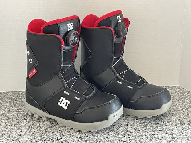 DC Scout BOA Snowboard Boots (Size 4)