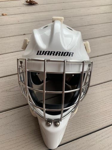 White Goalie Mask Junior New Warrior Ritual R/F1+