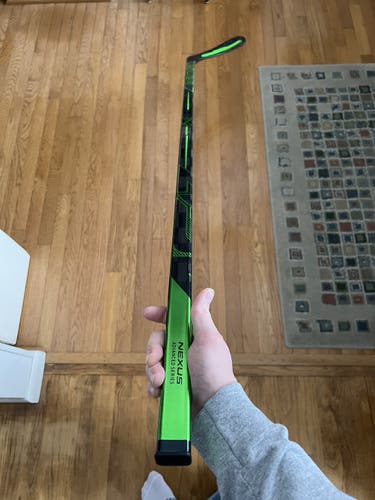 Bauer Nexus ADV Hockey Stick SR RH P92 77 Flex WOW MINT Condition