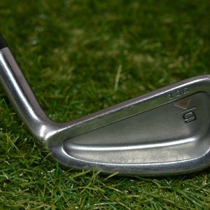 Titleist 	Dci 	6 Iron 	Right Handed	37"	Steel 	Stiff	New Grip