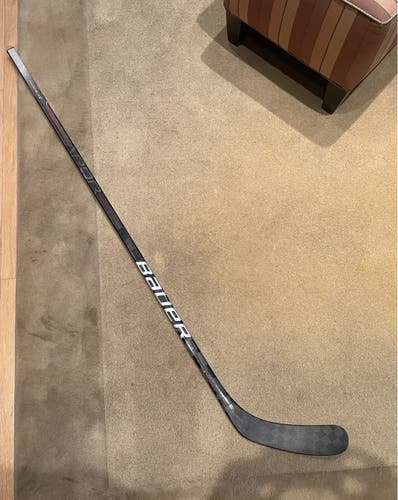 Used Senior Left P92 Vapor Hyperlite Stick