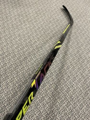 CCM AS4 Pro 80 flex P28 curve right hand stick