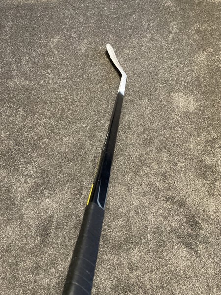 Senior Left Hand Pro Stock Stealth RS Hockey Stick