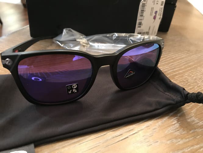 Oakley Ojector Matte Black Frame, Prizm Violet Lens
