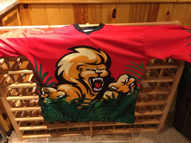 Pee Dee Pride Warm Up Red Jersey Adult Men's Used Size 56 Pro Joy Pro Stock