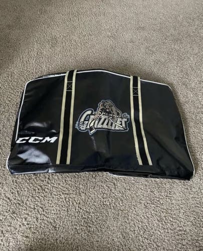 Brand New Goalie Grizzlies Bag