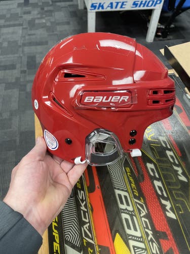 Bauer Reakt 75 helmet