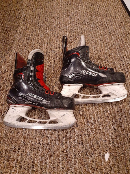 Hockey Skates Junior Used Bauer Vapor 1X Regular Width Size 3