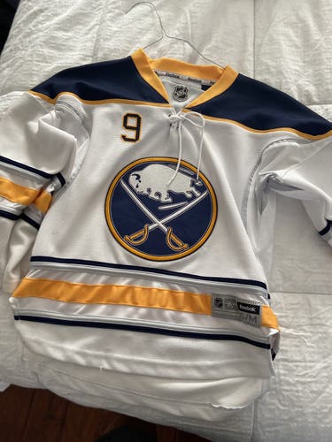 White Unisex Small / Medium Reebok Jersey