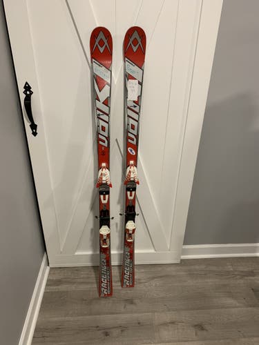 Skis Used Volkl Racing Racetiger GS With Bindings