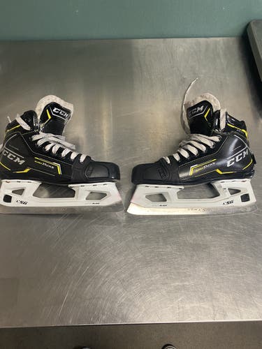 Size 5.5 Ccm Goalie Skates